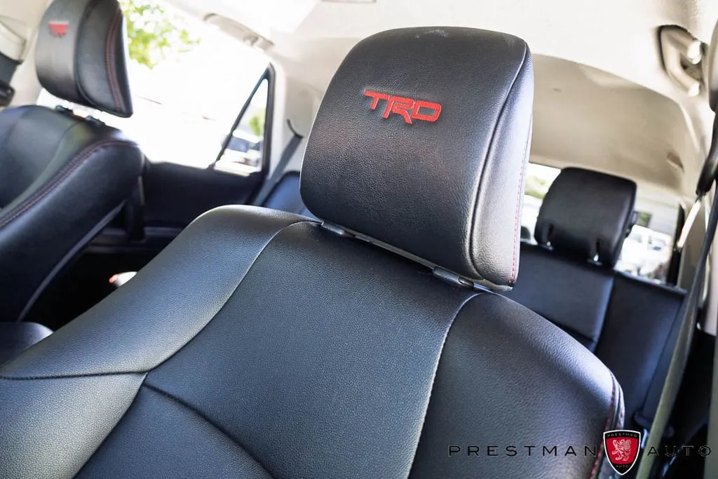 Toyota 4Runner photo 24