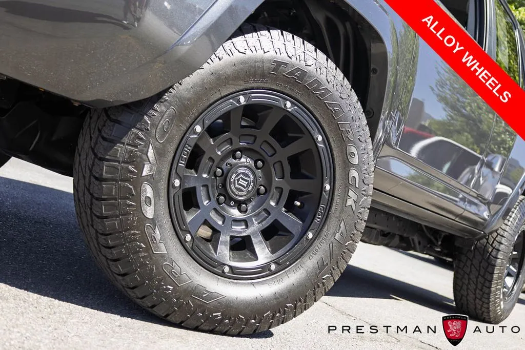 Toyota 4Runner photo 11