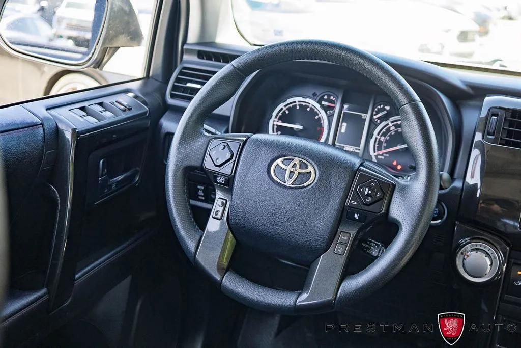 Toyota 4Runner photo 34