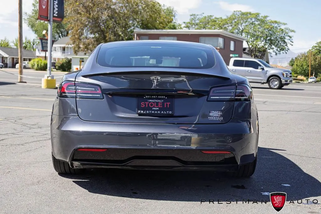 Tesla Model S photo 20