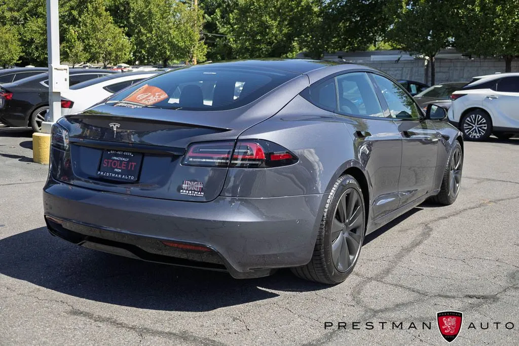 Tesla Model S photo 43