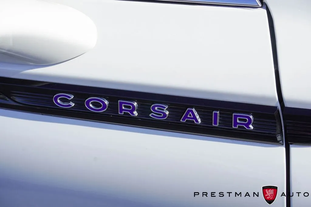 Lincoln Corsair photo 14