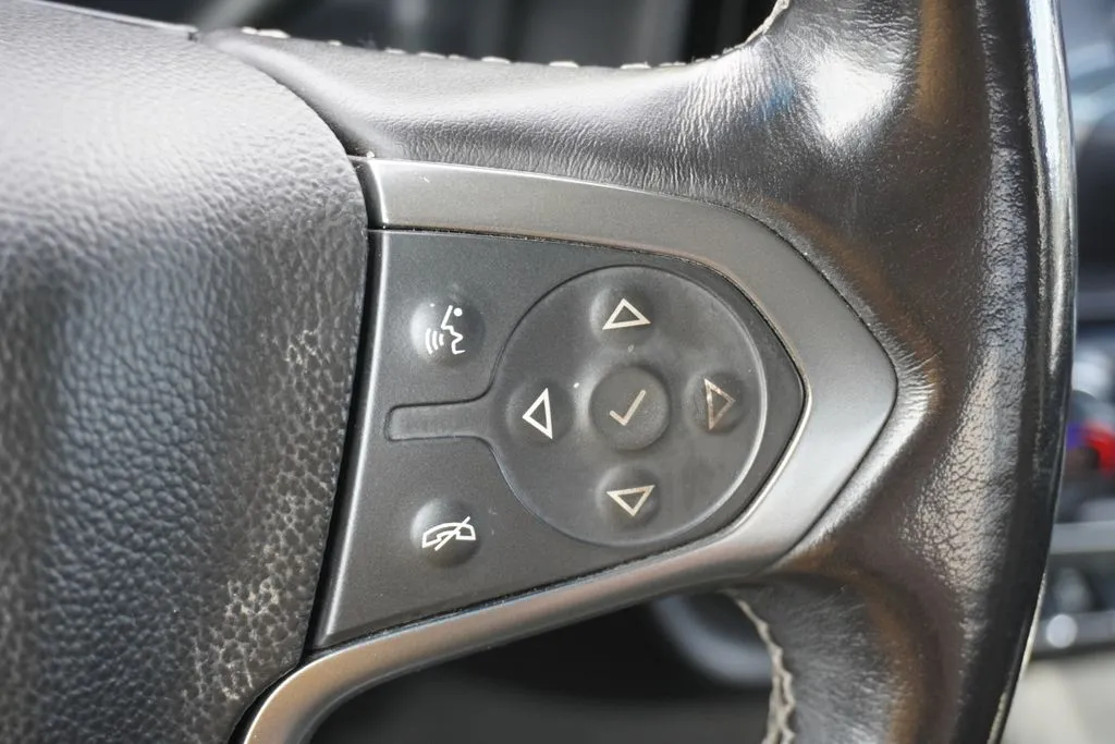 Chevrolet Silverado photo 33
