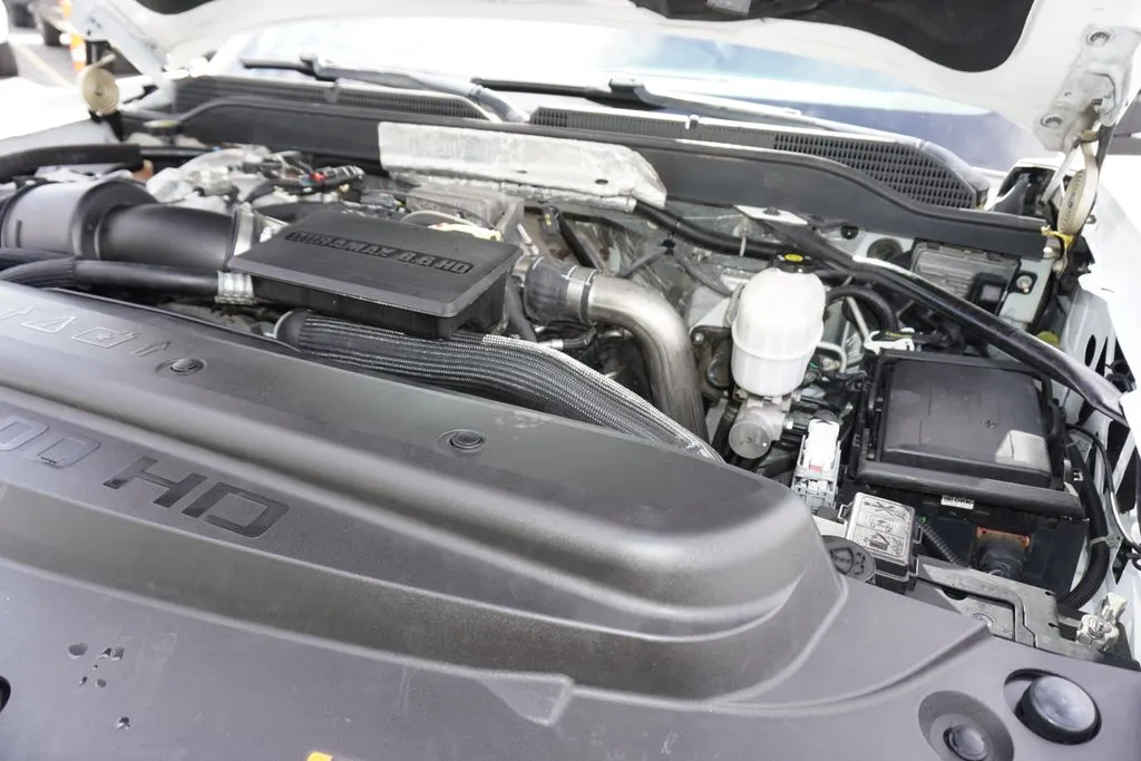 Chevrolet Silverado photo 47
