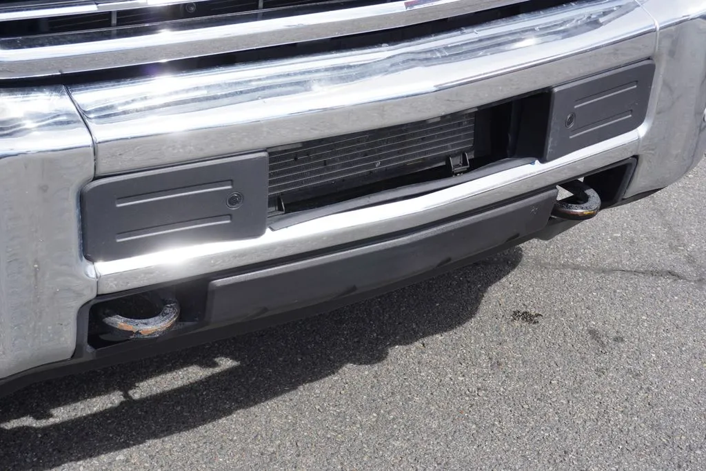 Chevrolet Silverado photo 8