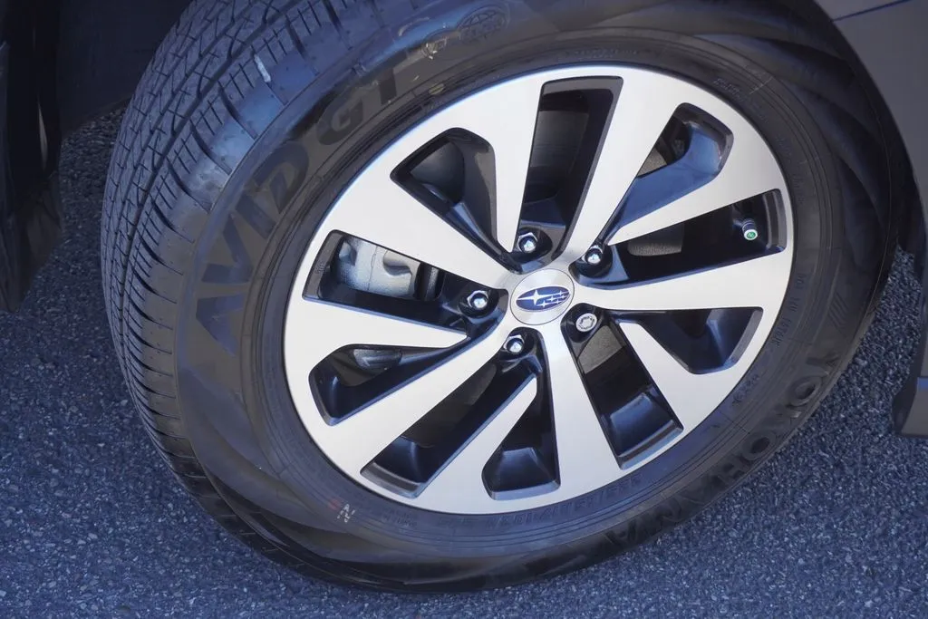 Subaru Outback photo 11