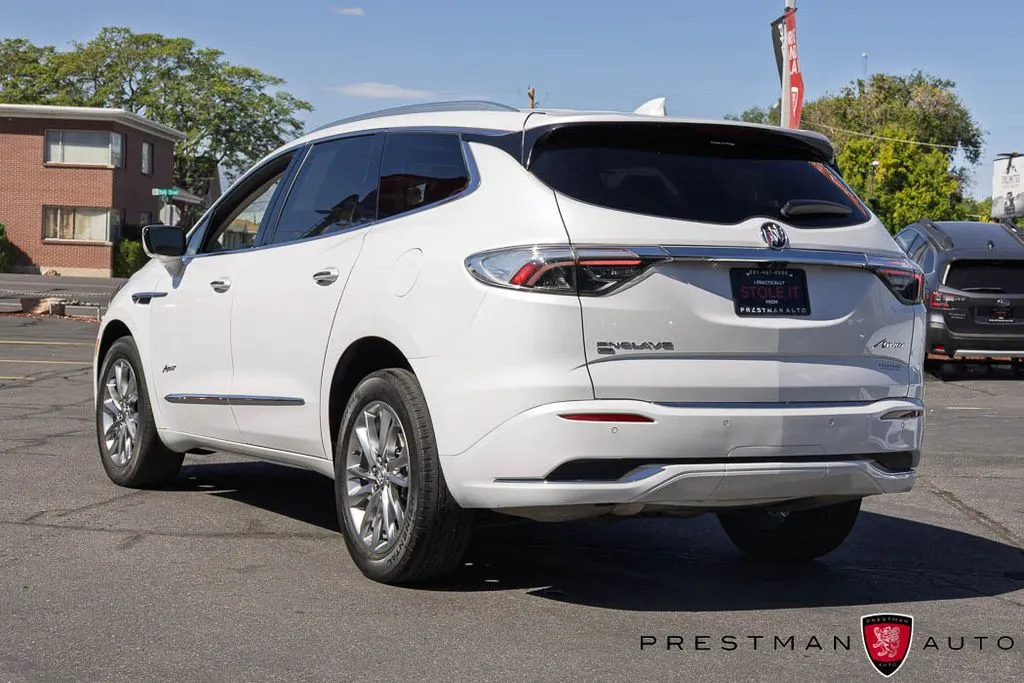 Buick Enclave photo 19