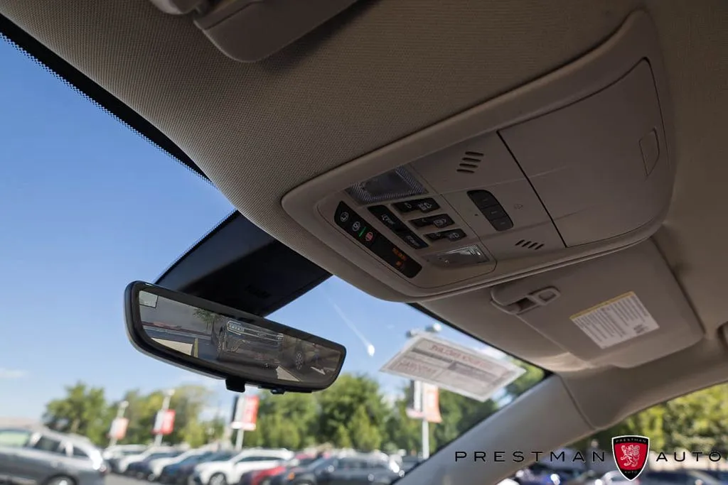 Buick Enclave photo 38