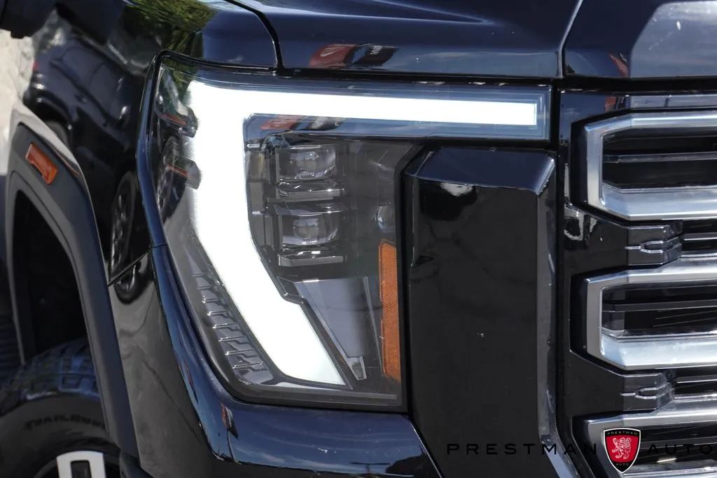 GMC Sierra photo 14