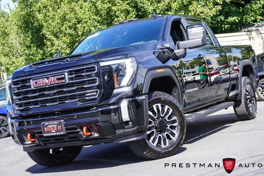 GMC Sierra photo 18