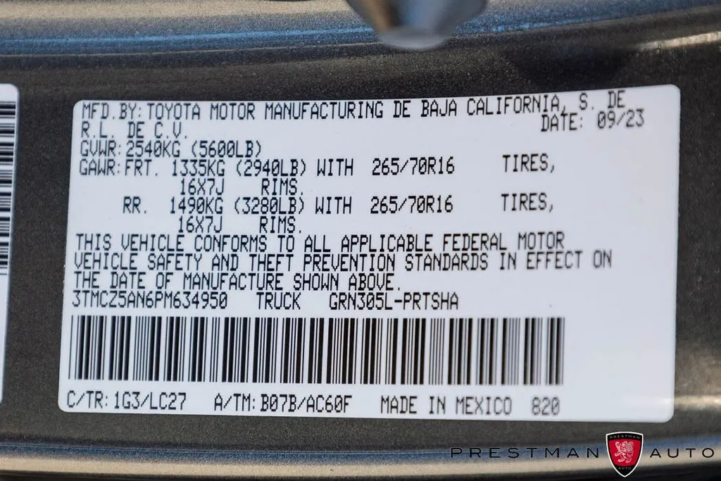 Toyota Tacoma photo 46