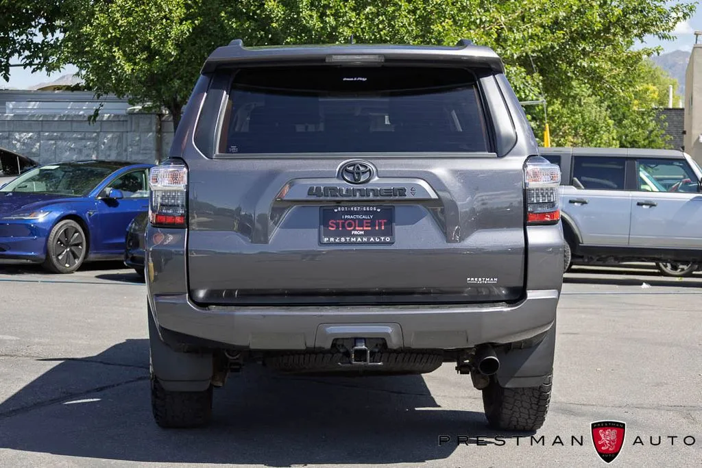 Toyota 4Runner photo 19