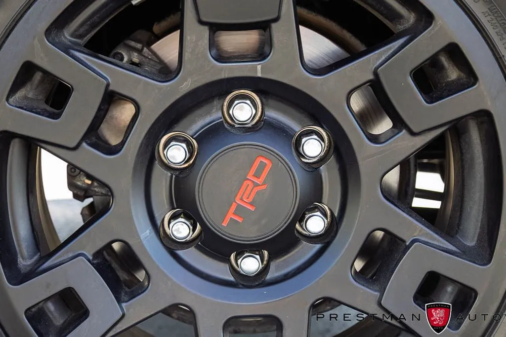 Toyota 4Runner photo 22