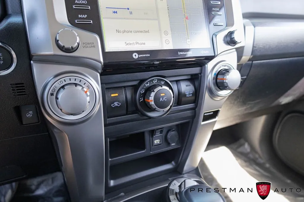 Toyota 4Runner photo 36