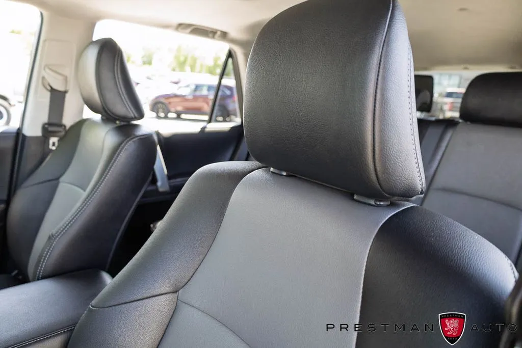 Toyota 4Runner photo 27