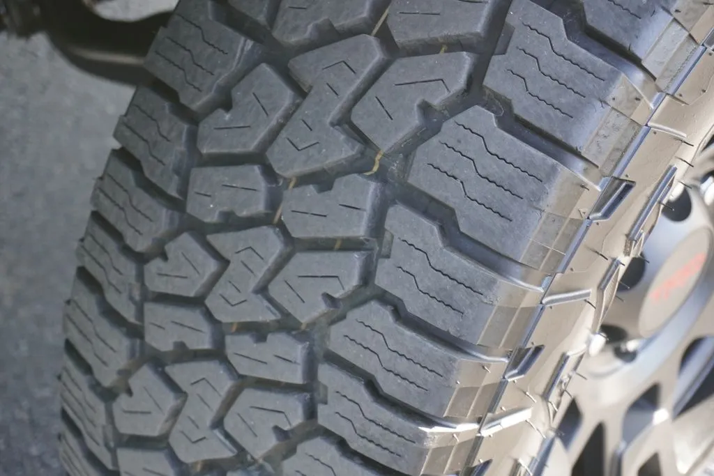 Toyota 4Runner photo 14