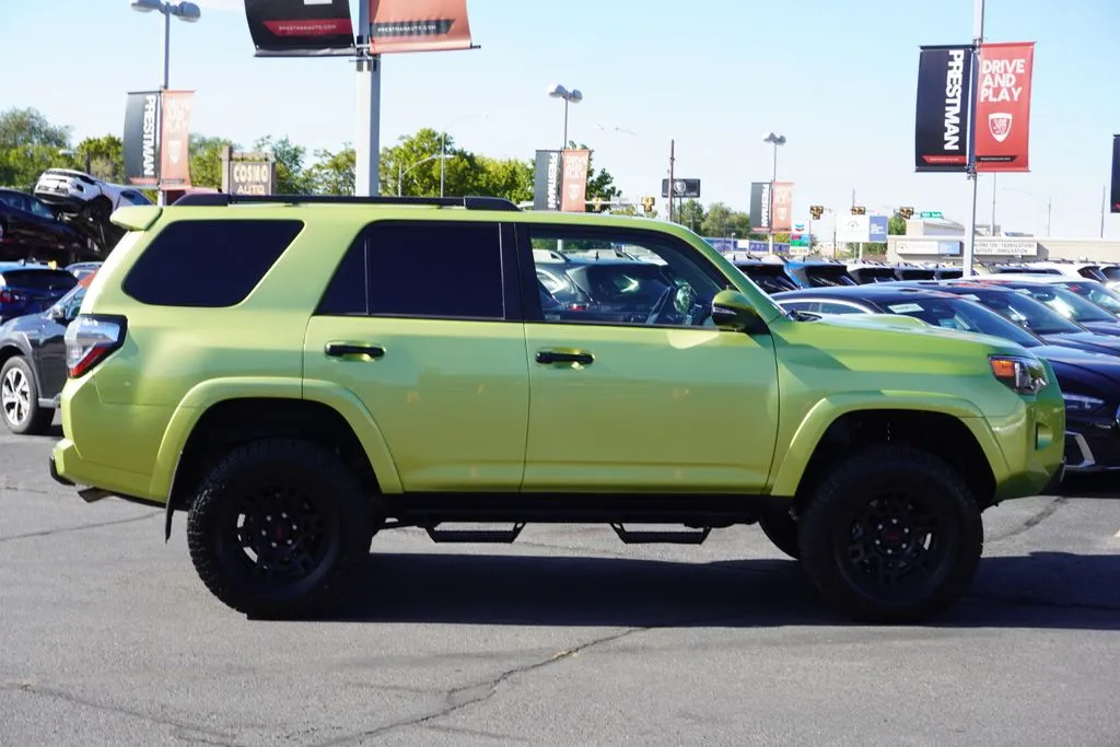Toyota 4Runner photo 25