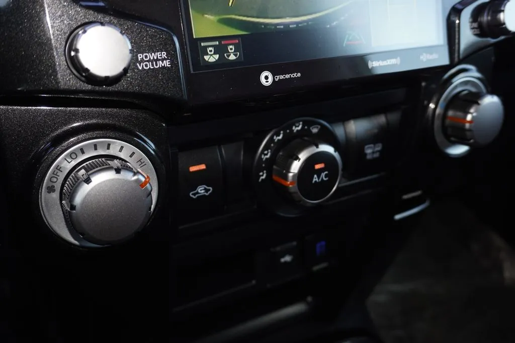 Toyota 4Runner photo 42