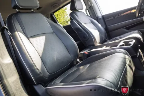 More photos of 2023 Honda Odyssey Elite at Prestman Auto, UT