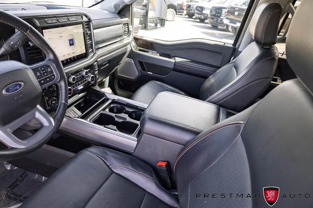 Ford F350SD photo 43
