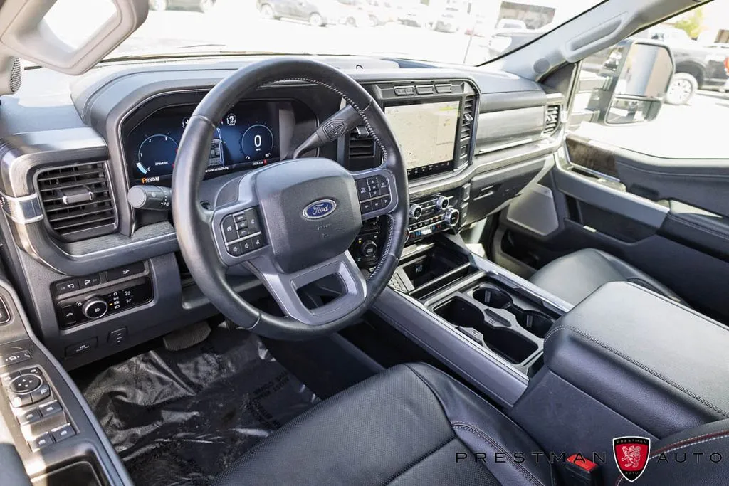 Ford F350SD photo 26