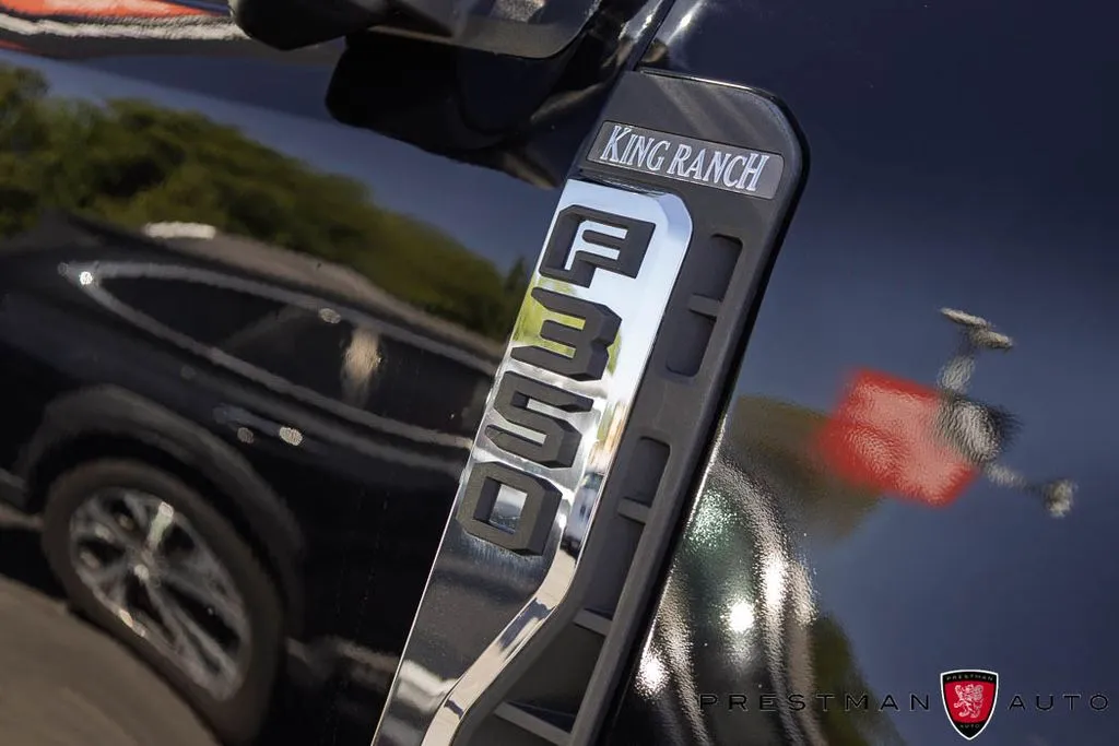 Ford F350SD photo 10