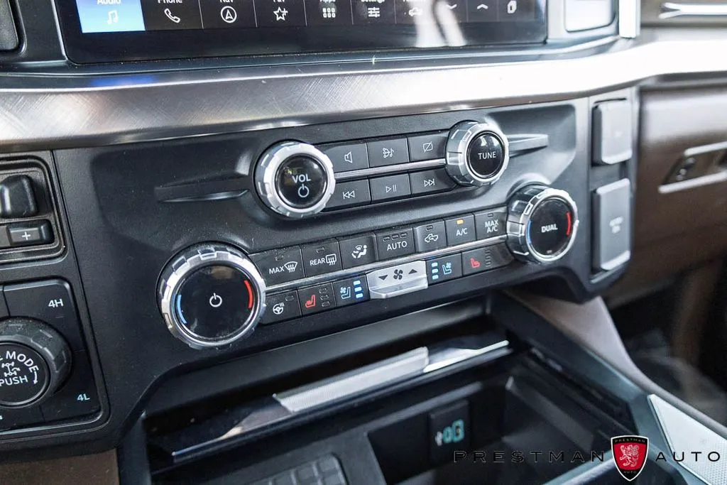 Ford F350SD photo 43