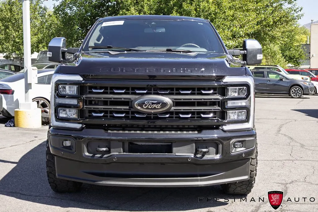 Ford F350SD photo 19