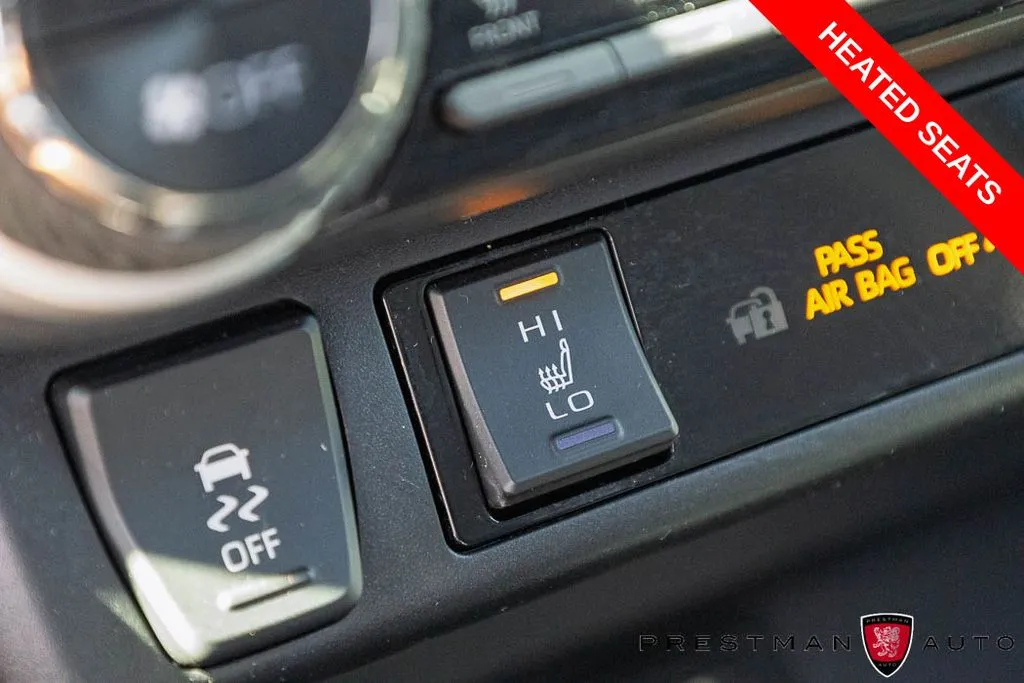 Toyota RAV4 photo 8
