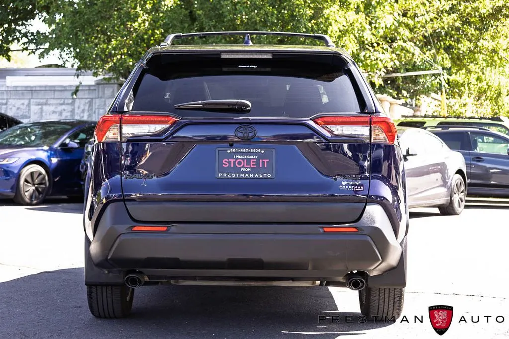 Toyota RAV4 photo 18