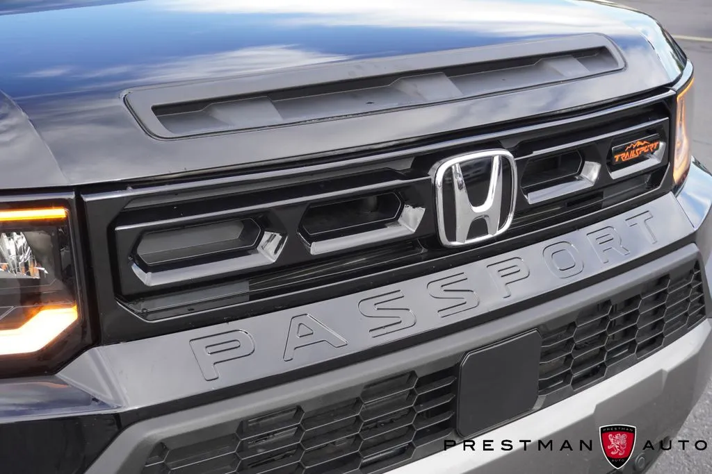 Honda Passport photo 16