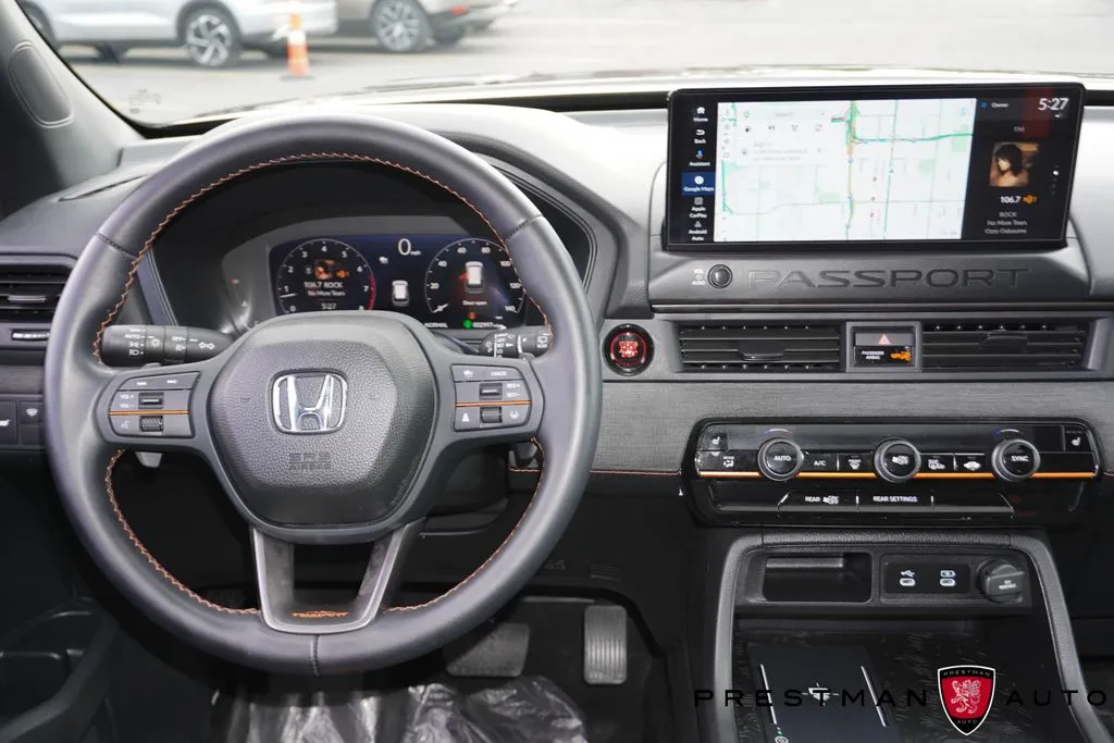 Honda Passport photo 2
