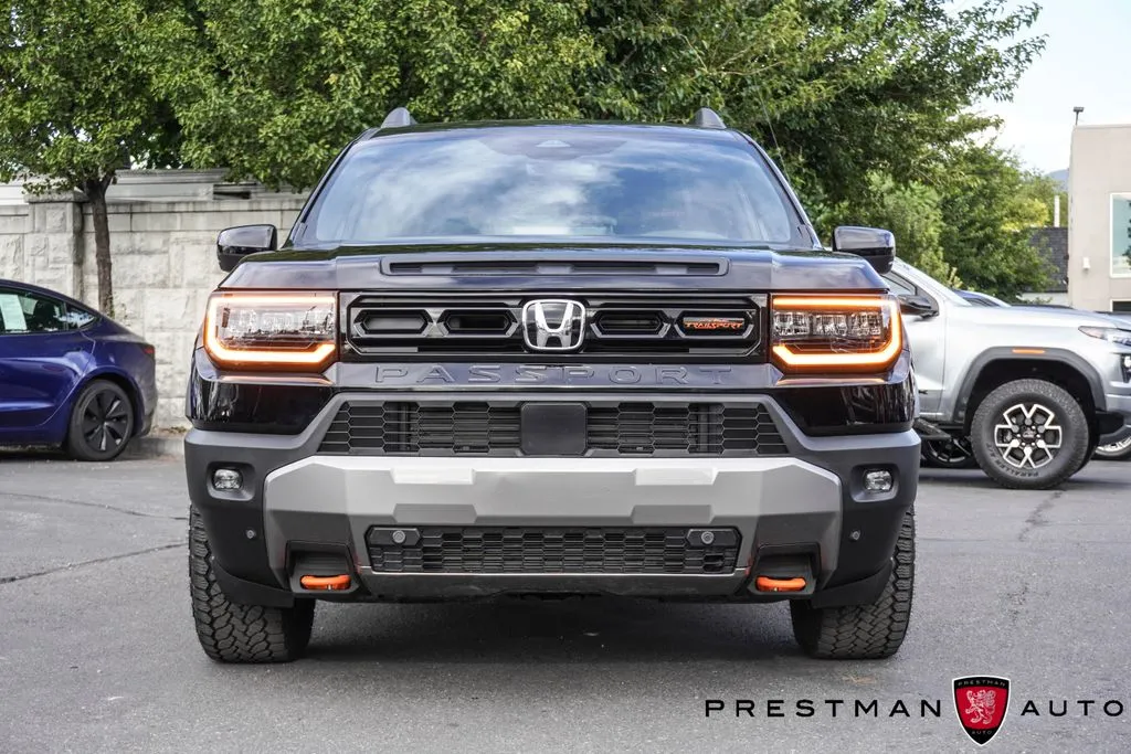 Honda Passport photo 18