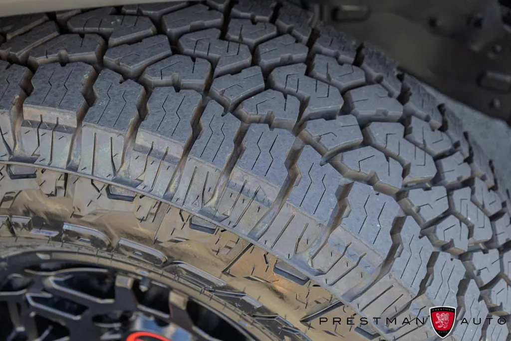Toyota Tacoma photo 48