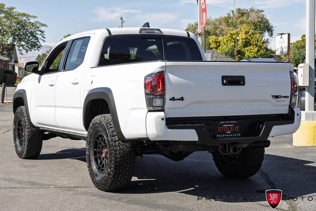 Toyota Tacoma photo 25
