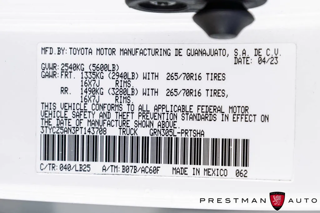 Toyota Tacoma photo 50