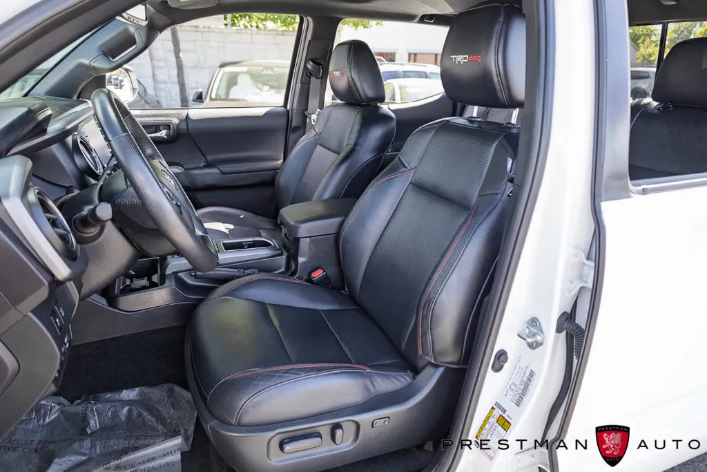 Toyota Tacoma photo 30