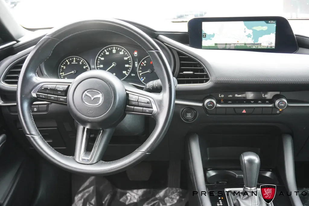 Mazda Mazda3 photo 2