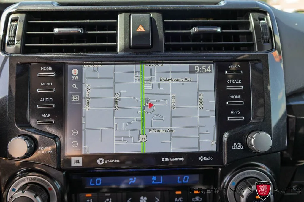 Toyota 4Runner photo 7
