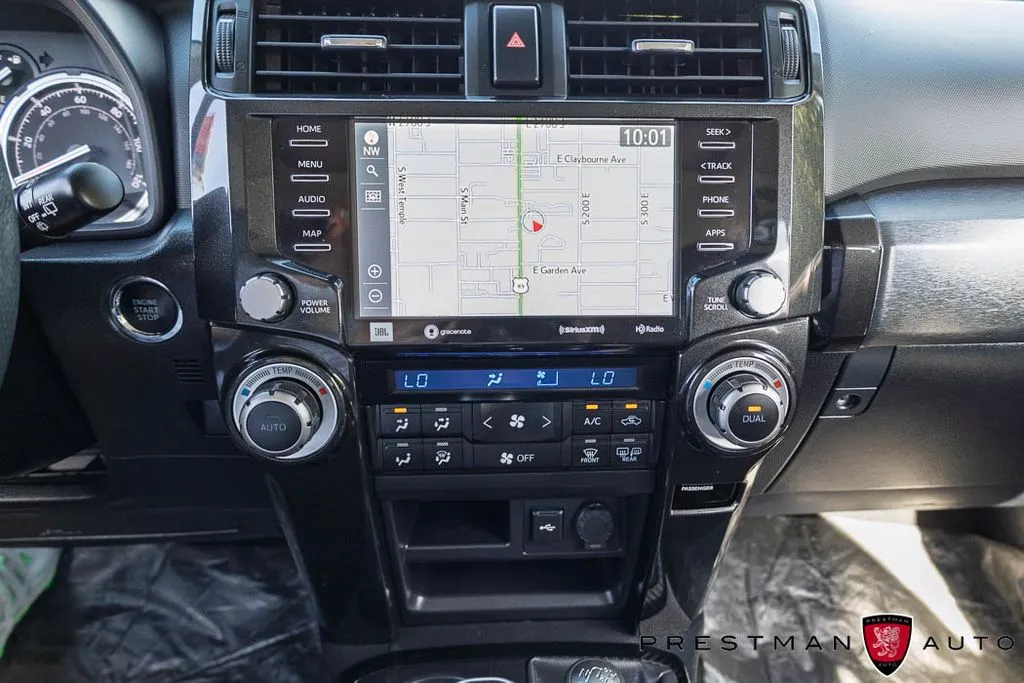 Toyota 4Runner photo 33