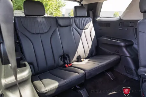 More photos of 2023 Hyundai Palisade Limited at Prestman Auto, UT