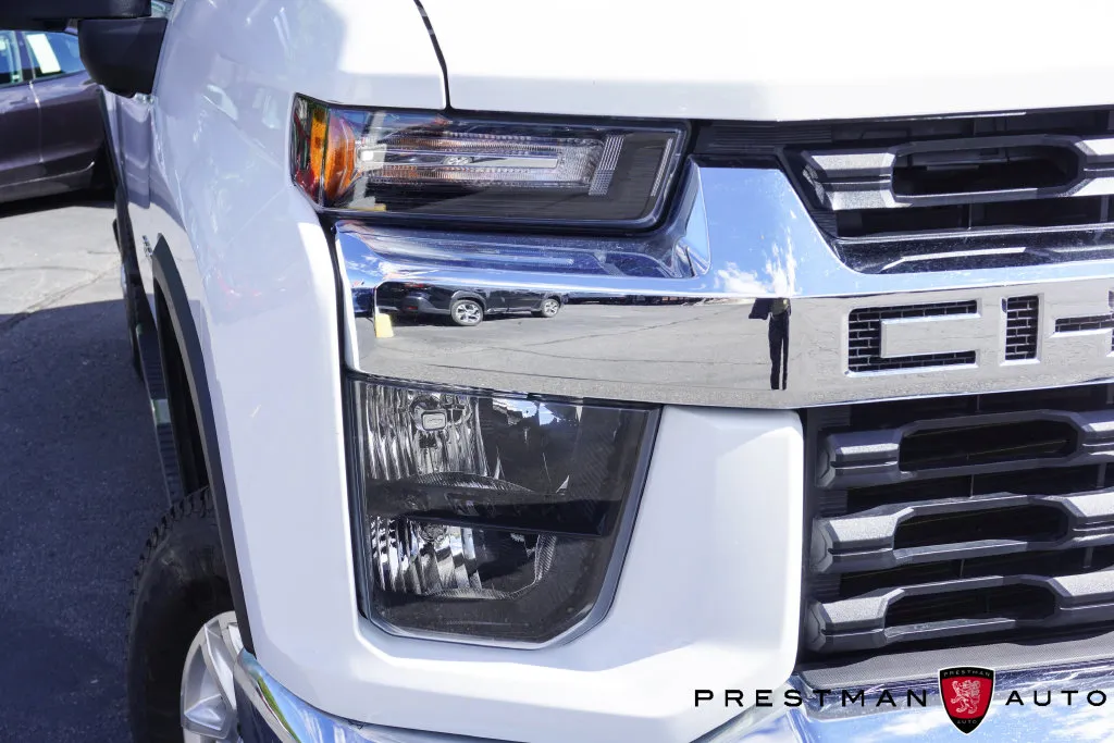Chevrolet Silverado photo 14