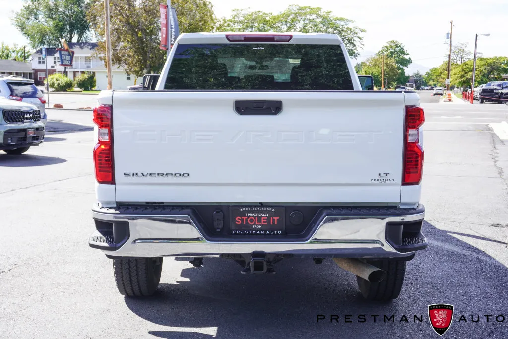 Chevrolet Silverado photo 23
