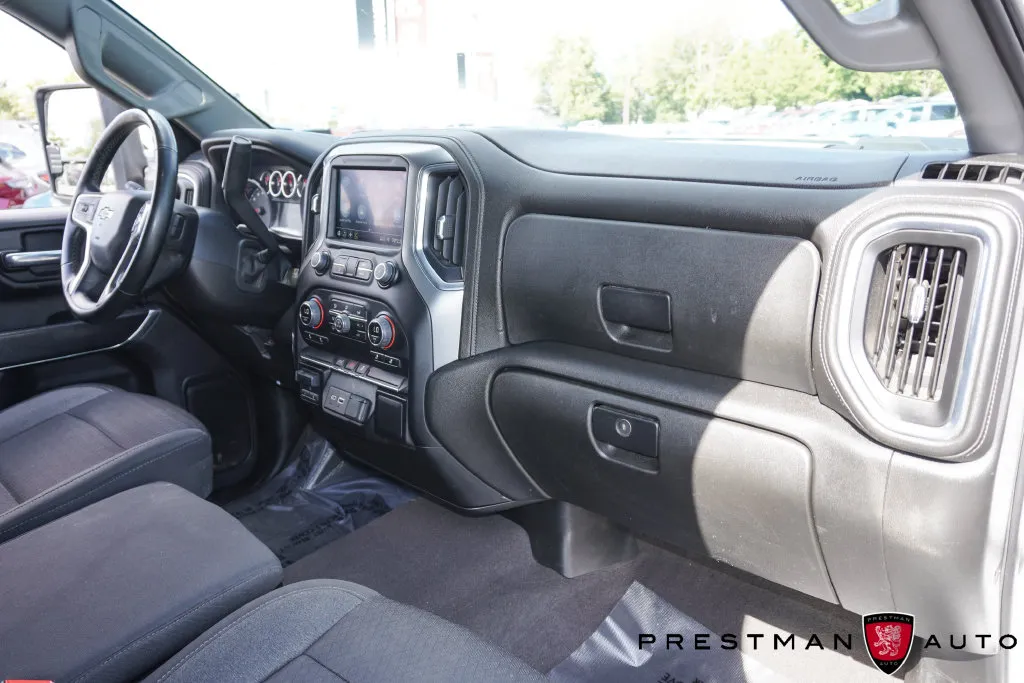 Chevrolet Silverado photo 45