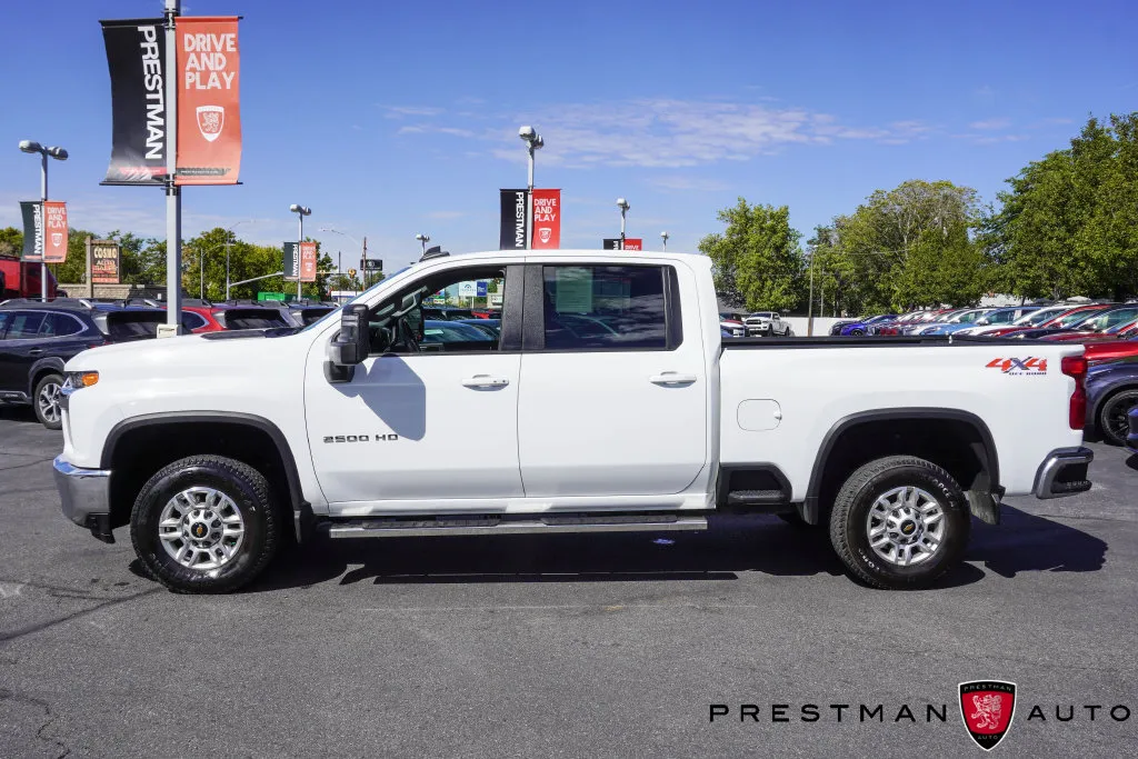 Chevrolet Silverado photo 18