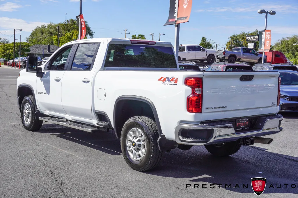 Chevrolet Silverado photo 22