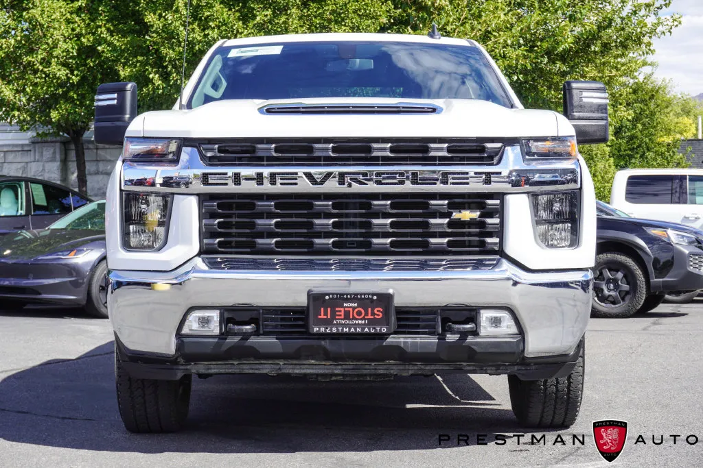 Chevrolet Silverado photo 16