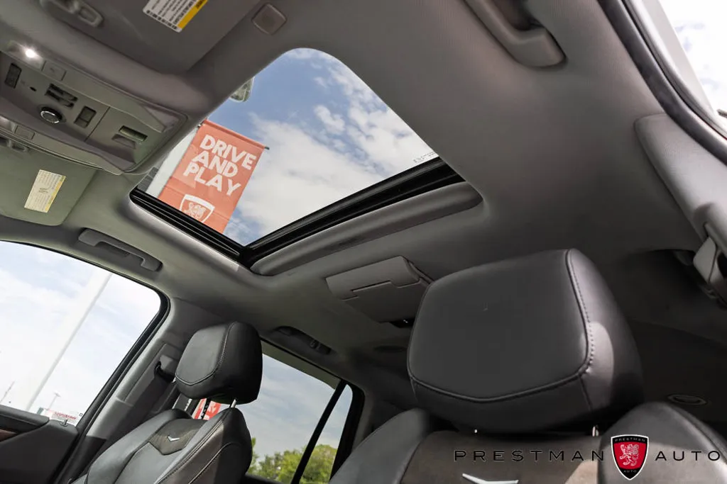 Cadillac Escalade photo 16