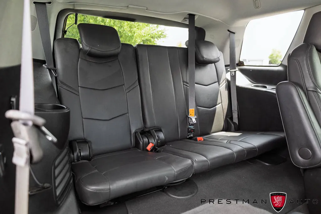 Cadillac Escalade photo 8