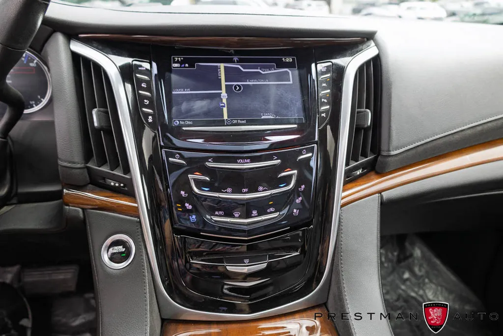 Cadillac Escalade photo 34